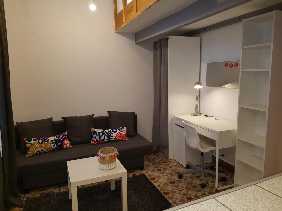 Charmant Studio Tout Equipe Au Coeur D Avignon Kültér fotó